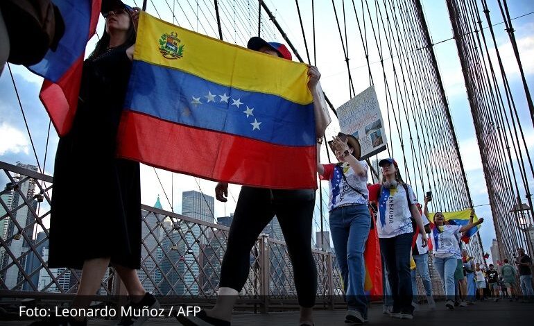 End of TPS for Venezuelans: What Options Do Beneficiaries Have to Avoid Deportation?