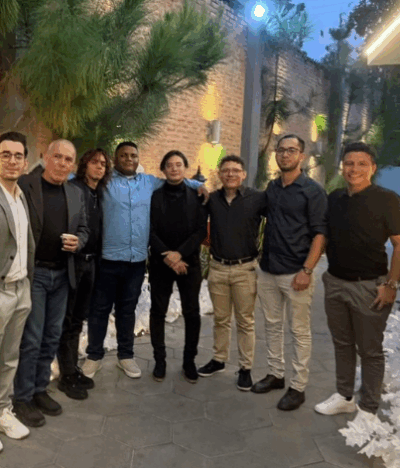 A United Team Beyond Borders